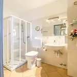 Ξενοδοχείο Hotel-restaurant Vier Linden