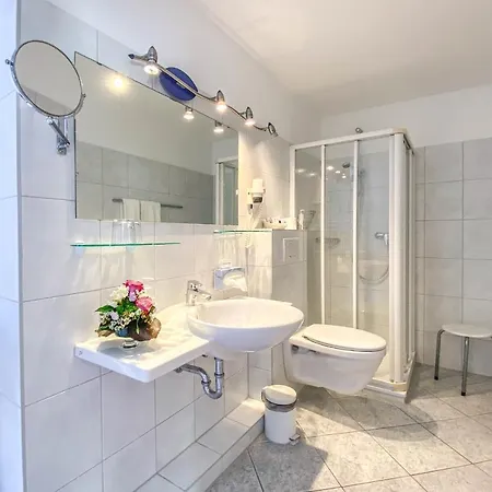 Otel Hotel-restaurant Vier Linden