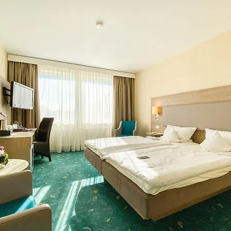 Otel Hotel-restaurant Vier Linden Stade